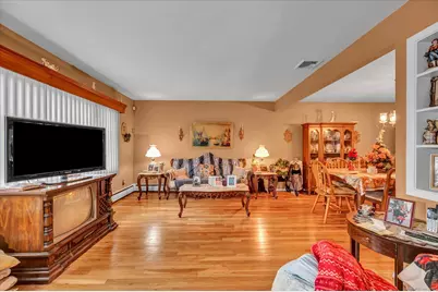 42 Wendy Road, Trumbull, CT 06611 - Photo 7