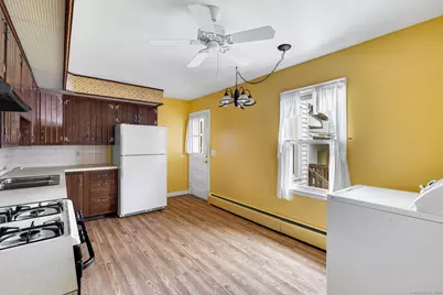 18 Tarlton Street, Torrington, CT 06790 - Photo 11