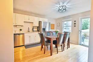 322 Knapps Hwy, Fairfield, CT 06825 - Photo 5