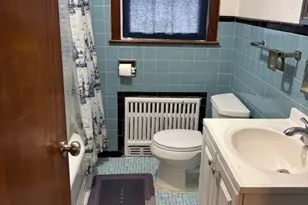 74 W North St, Stamford, CT 06902 - Photo 5