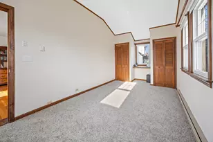 27 Glendale Dr, Waterbury, CT 06708 - Photo 13