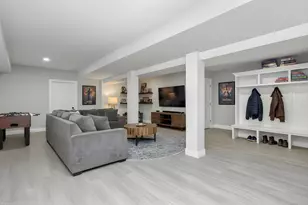 23 Fawnwood Rd, Newtown, CT 06482 - Photo 9