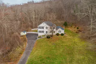 23 Fawnwood Rd, Newtown, CT 06482 - Photo 11