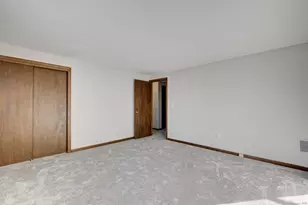 17 Garland Dr, Glastonbury, CT 06033 - Photo 17