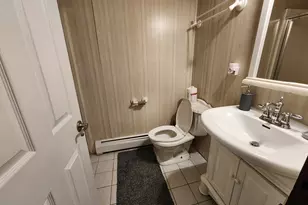 189 Kaynor Dr, Waterbury, CT 06708 - Photo 5