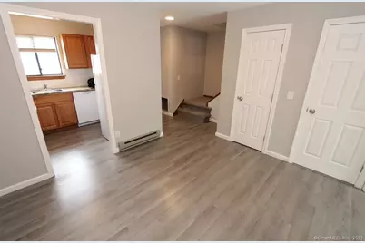 1400 Meriden Road #APT 5-2, Waterbury, CT 06705 - Photo 9