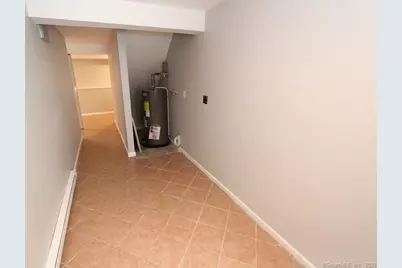 1400 Meriden Road #APT 5-2, Waterbury, CT 06705 - Photo 19