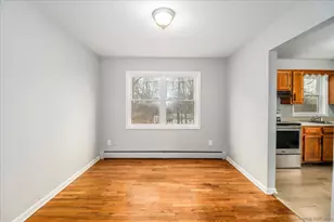 32 Pleasant St, Bethel, CT 06801 - Photo 9