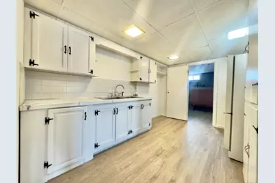 9 Rhode Island Avenue, Waterbury, CT 06704 - Photo 13