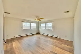 9 Rhode Island Ave, Waterbury, CT 06704 - Photo 9