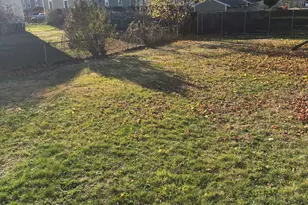 509 Pembroke St, Bridgeport, CT 06608 - Photo 25