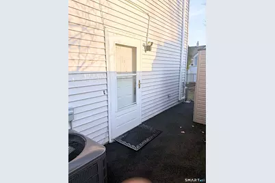 605 Merritt Street, Bridgeport, CT 06606 - Photo 7