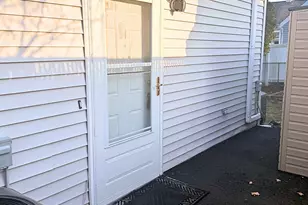 605 Merritt St, Bridgeport, CT 06606 - Photo 7