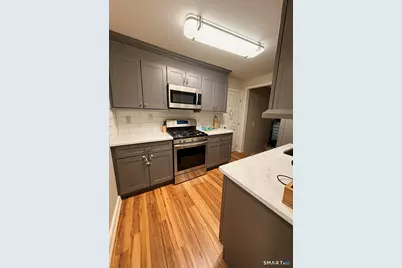 605 Merritt Street, Bridgeport, CT 06606 - Photo 5