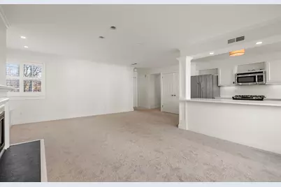 133 Rowayton Woods Drive #133, Norwalk, CT 06854 - Photo 11