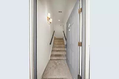 133 Rowayton Woods Drive #133, Norwalk, CT 06854 - Photo 7