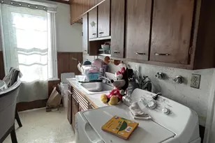 271 Swanson Ave, Stratford, CT 06614 - Photo 5