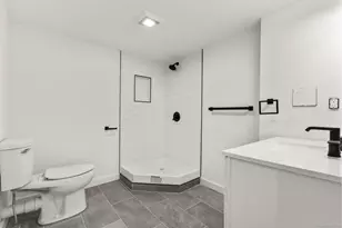 181 Islandview Rd, Stratford, CT 06614 - Photo 27