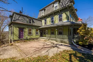 16 Wilkinson St, Putnam, CT 06260 - Photo 3