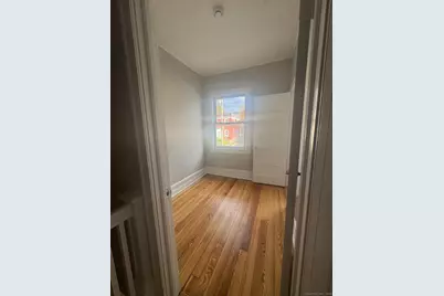 287 Dover Street #2, Bridgeport, CT 06610 - Photo 5