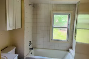 35 Saginaw Trail, Shelton, CT 06484 - Photo 3