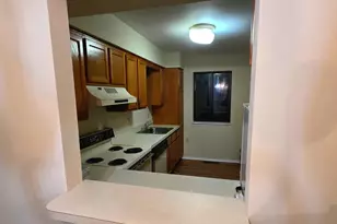 35 Nutmeg Rd, Middlebury, CT 06762 - Photo 7