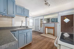 301 Queen St, Bristol, CT 06010 - Photo 7