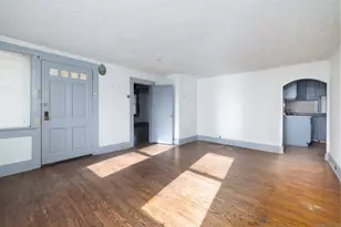 301 Queen St, Bristol, CT 06010 - Photo 9