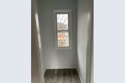 38 Myrtle Avenue, Waterbury, CT 06708 - Photo 5