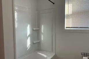 77 Windsor Ave, Meriden, CT 06451 - Photo 15