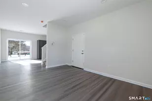 75 High St, Plymouth, CT 06786 - Photo 9