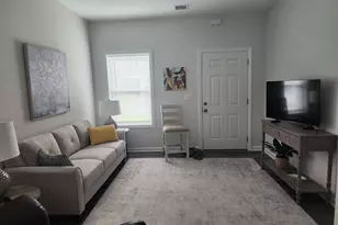 75 High St, Plymouth, CT 06786 - Photo 3