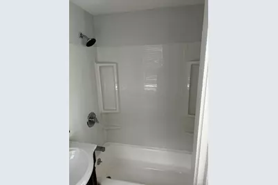 203 Center Street, Manchester, CT 06040 - Photo 9