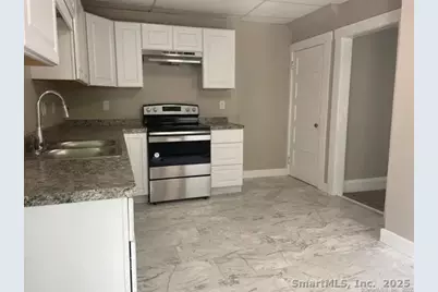 203 Center Street, Manchester, CT 06040 - Photo 17