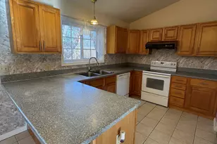 1 Long Society Rd, Norwich, CT 06365 - Photo 7