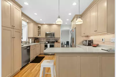 85 Hirsch Road, Stamford, CT 06905 - Photo 9