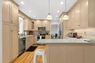 85 Hirsch Rd, Stamford, CT 06905 - Photo 9