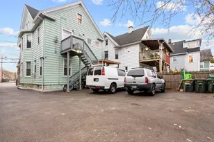 865 Iranistan Ave, Bridgeport, CT 06604 - Photo 3