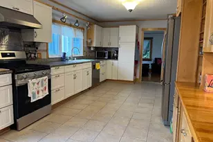 123 Seneca Dr, Groton, CT 06340 - Photo 9