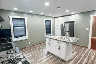 264 Wilmot Ave, Bridgeport, CT 06607 - Photo 3