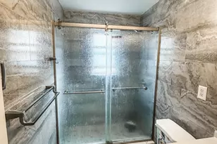 264 Wilmot Ave, Bridgeport, CT 06607 - Photo 9