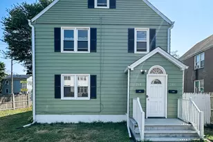 264 Wilmot Ave, Bridgeport, CT 06607 - Photo 1