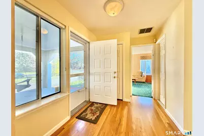 1 Alfred Lane, Stamford, CT 06902 - Photo 7