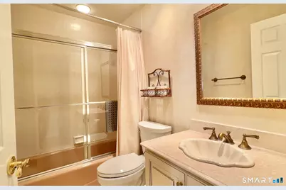 1 Alfred Lane, Stamford, CT 06902 - Photo 31