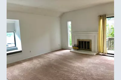 61 Heritage Village #B, Southbury, CT 06488 - Photo 5