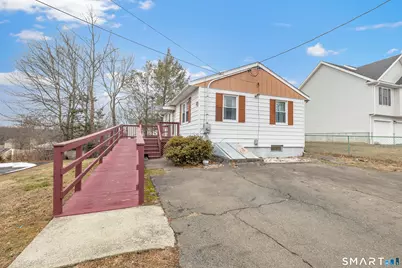 11 Manton Street, Shelton, CT 06484 - Photo 9