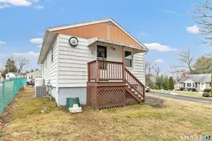 11 Manton St, Shelton, CT 06484 - Photo 7