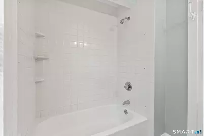 87 Kenyon Street, Hartford, CT 06105 - Photo 25