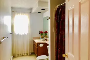 49 Cheshire Dr, South Windsor, CT 06074 - Photo 15