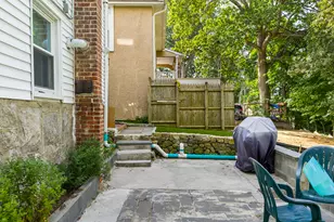 68 Raymond St, New London, CT 06320 - Photo 15